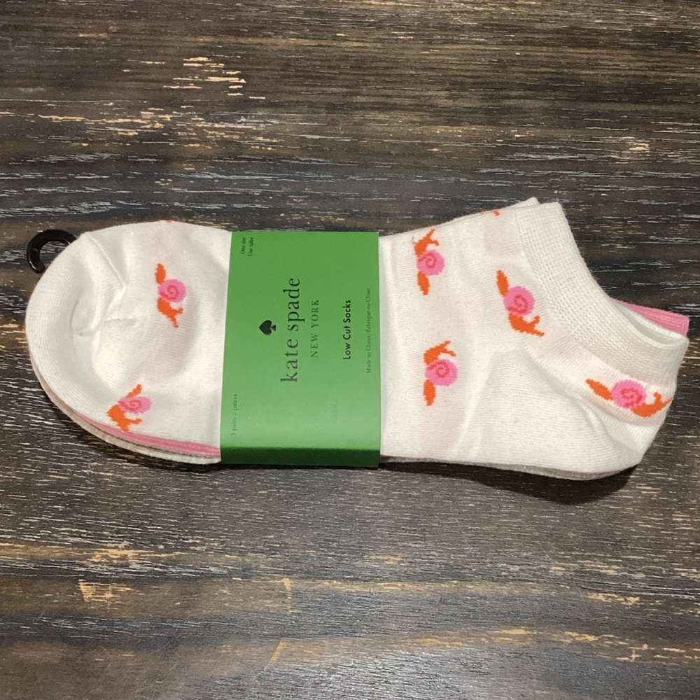 Kate Spade 3 Pair Low Cut Socks Snail Pink and Gray